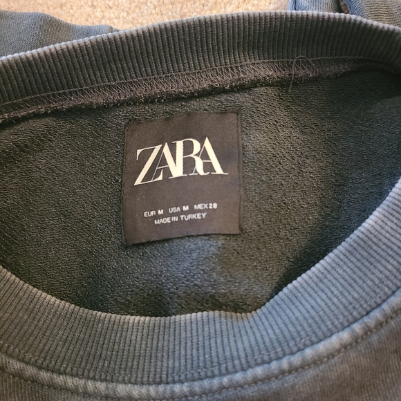 Zara Cropped Acid Wash Crewneck - Picture 3 of 3